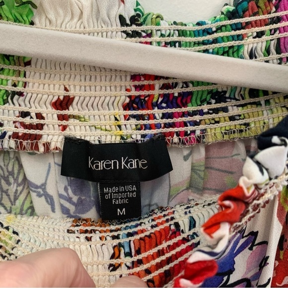 Karen Kane flowy multi color floral print smocked off‎ shoulder top. Size M - Picture 3 of 8